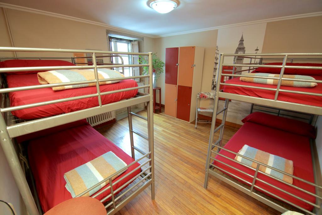 Albergue O Fogar De Teodomiro Santiago de Compostela Ngoại thất bức ảnh