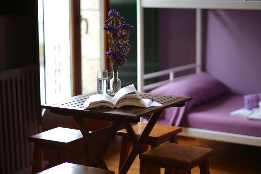 Albergue O Fogar De Teodomiro Santiago de Compostela Ngoại thất bức ảnh