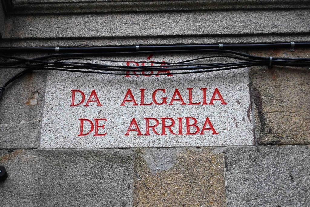 Albergue O Fogar De Teodomiro Santiago de Compostela Ngoại thất bức ảnh