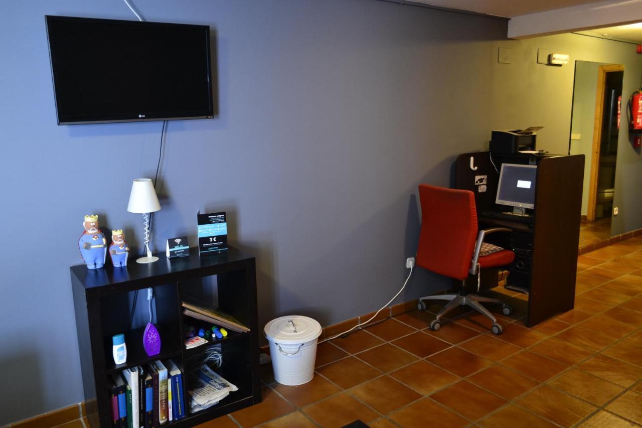 Albergue O Fogar De Teodomiro Santiago de Compostela Ngoại thất bức ảnh